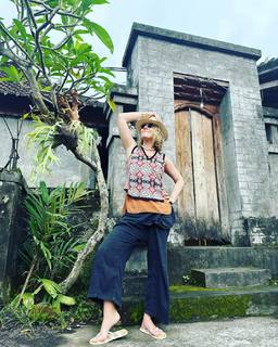 Kseniya Sobchak feet photo thumbnail