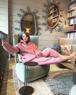 Kseniya Sobchak feet photo thumbnail