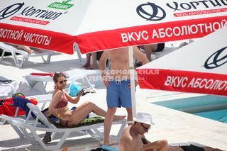 Kseniya Sobchak feet photo thumbnail