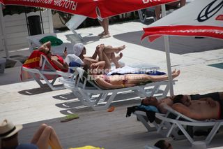 Kseniya Sobchak feet photo thumbnail