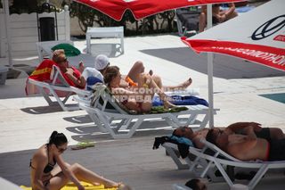 Kseniya Sobchak feet photo thumbnail