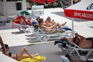 Kseniya Sobchak feet photo thumbnail