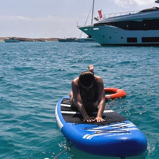 Kseniya Sobchak feet photo thumbnail