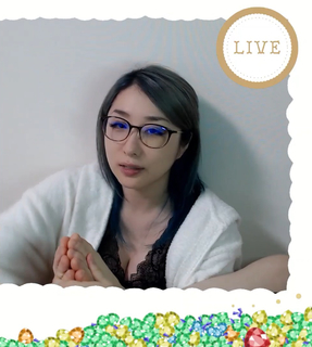 Kson feet photo thumbnail