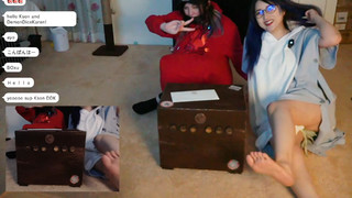Kson feet photo thumbnail