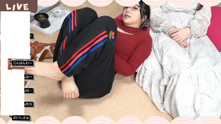 Kson feet photo thumbnail