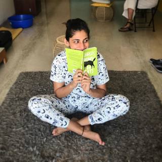 Kubbra Sait feet photo 2