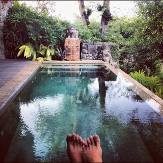 Kubbra Sait feet photo 14