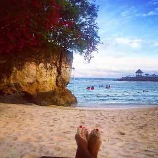 Kubbra Sait feet photo 1