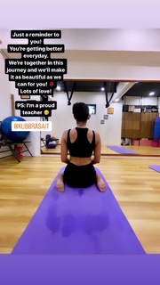 Kubbra Sait feet photo 7
