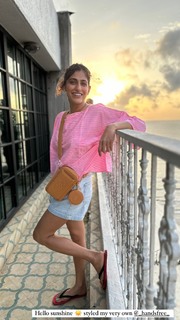 Kubbra Sait feet photo 16