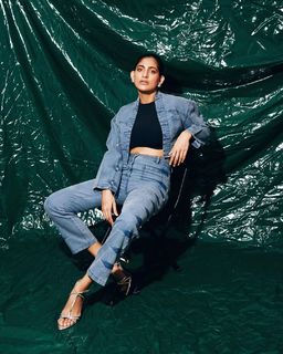 Kubbra Sait feet photo 3