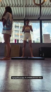 Kubbra Sait feet photo 5