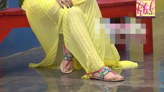 Kubra Khan feet photo 3
