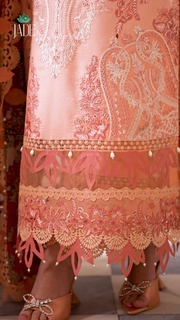Kubra Khan feet photo 20