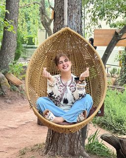 Kubra Khan feet photo 9