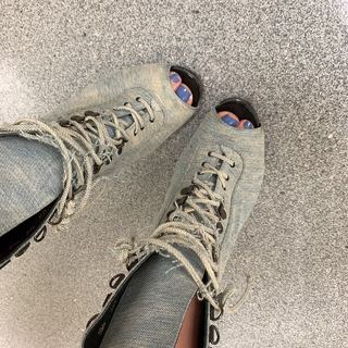 Kumi Koda feet photo 10