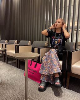 Kumi Koda feet photo 9