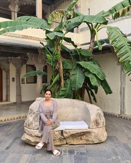 Kusha Kapila feet photo 20