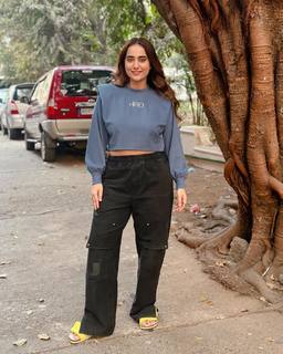 Kusha Kapila feet photo 16