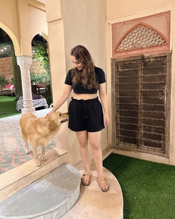Kusha Kapila feet photo 1