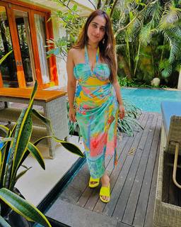 Kusha Kapila feet photo 16