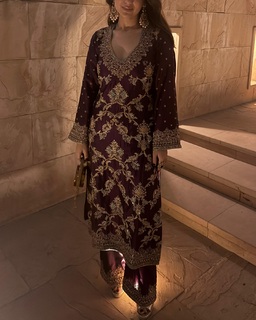 Kusha Kapila feet photo 20