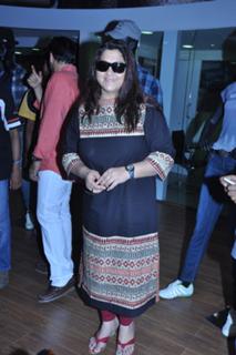 Kushboo feet photo 3