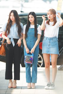 Kwon Eun-bi feet photo thumbnail