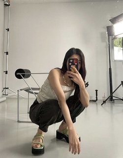 Kwon Eun-bi feet photo thumbnail