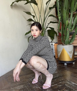 Kwon Eun-bi feet photo thumbnail
