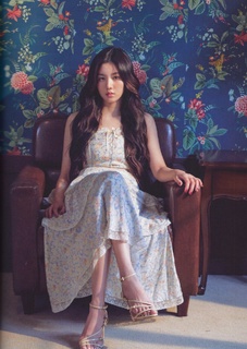 Kwon Eun-bi feet photo thumbnail