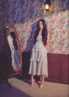 Kwon Eun-bi feet photo thumbnail