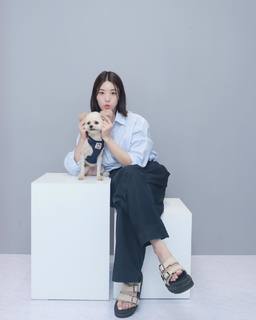 Kwon Eun-bi feet photo thumbnail