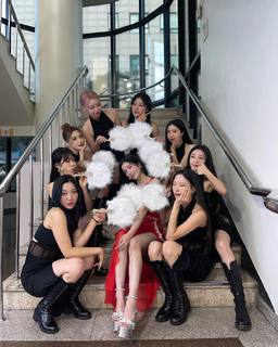 Kwon Eun-bi feet photo thumbnail