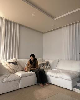 Kwon Eun-bi feet photo thumbnail