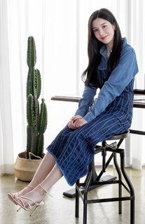 Kwon Eun-bi feet photo thumbnail