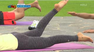 Kwon Yuri feet photo 2