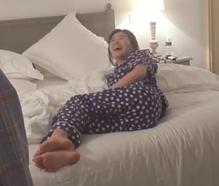 Kwon Yuri feet photo 4