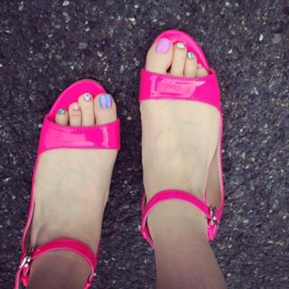 Kyary Pamyu Pamyu feet photo 17