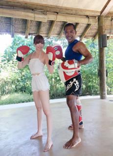 Kyary Pamyu Pamyu feet photo 12