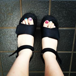 Kyary Pamyu Pamyu feet photo 17