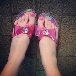 Kyary Pamyu Pamyu feet photo 10