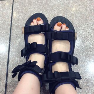 Kyary Pamyu Pamyu feet photo 1