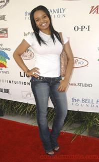 Kyla Pratt feet photo thumbnail