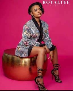 Kyla Pratt feet photo thumbnail