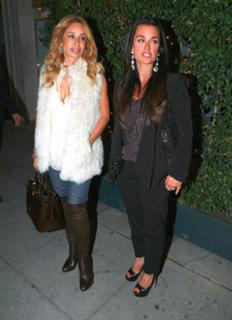 Kyle Richards feet photo thumbnail