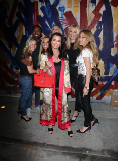 Kyle Richards feet photo thumbnail