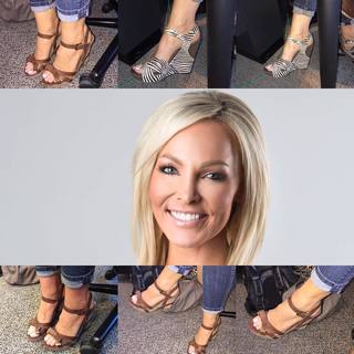 Kyle Unfug feet photo thumbnail