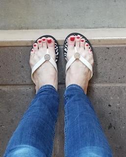Kyle Unfug feet photo thumbnail